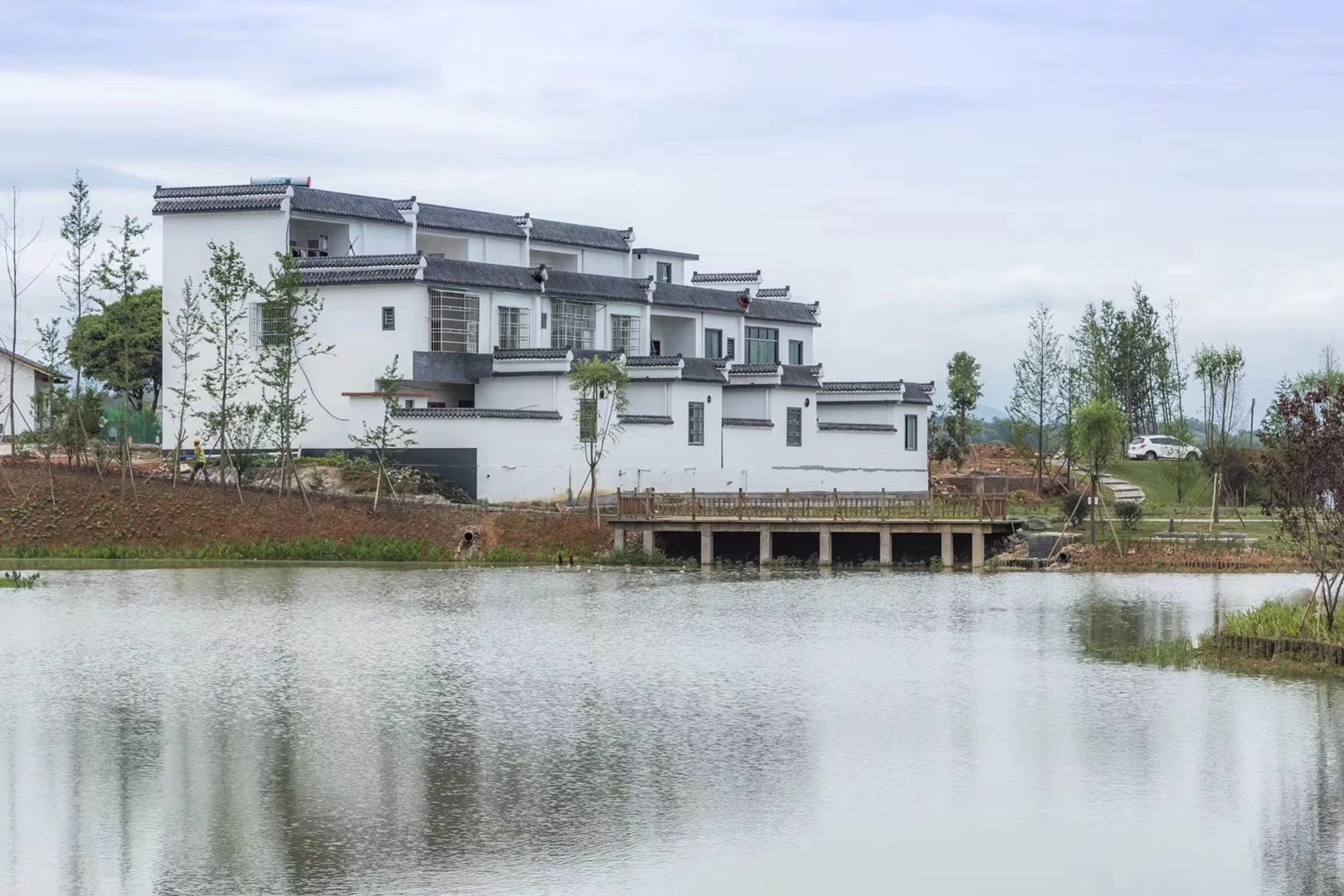 利博官网股份南雄项目洋湖村.jpg